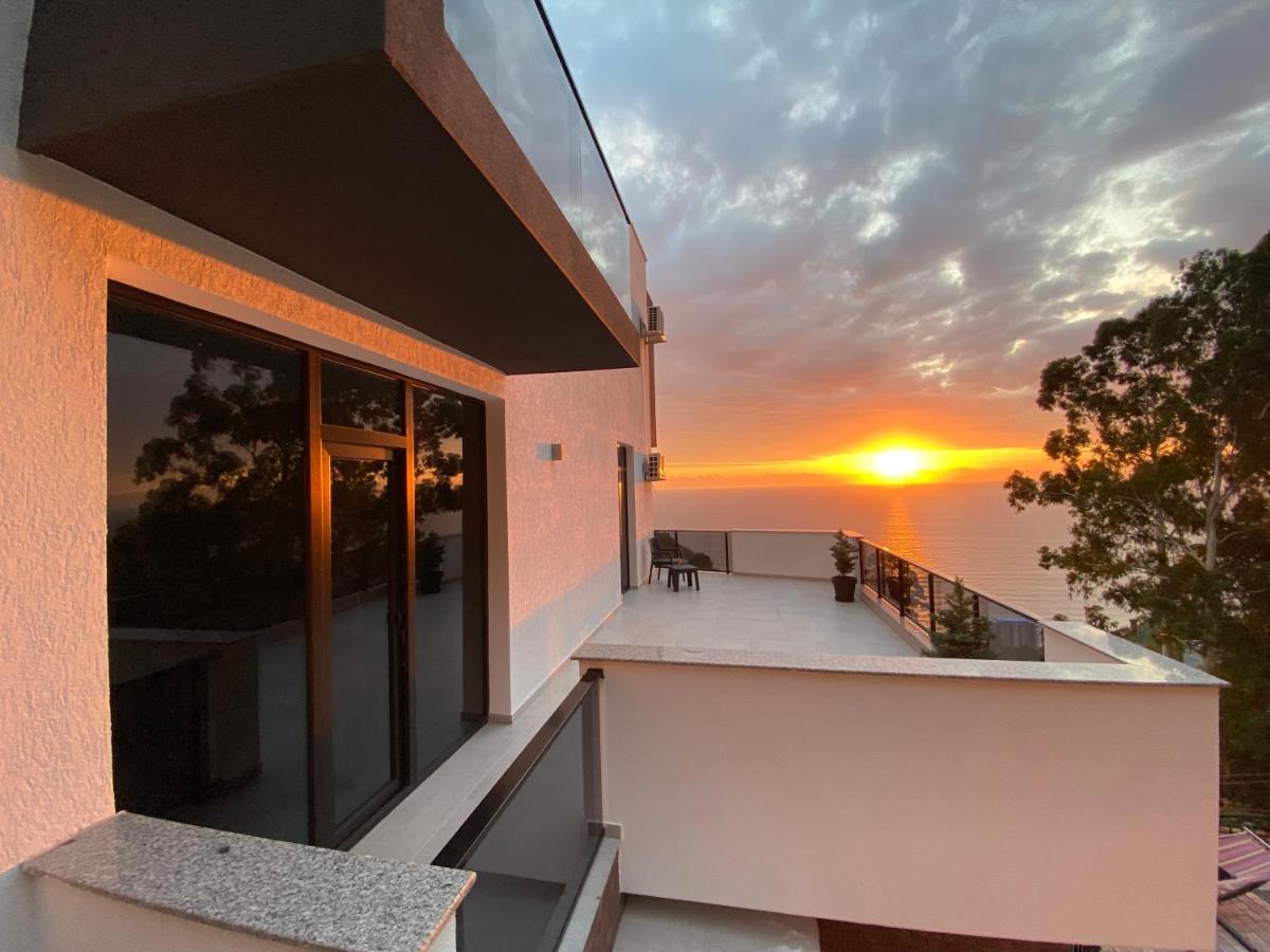 Villa Deluxe Kvariati Exterior photo